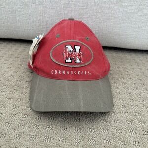 Vintage University of Nebraska Cornhuskers Adjustable Hat Adult‎ Unisex Red NWT